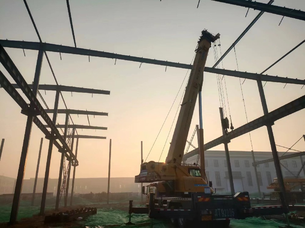 鋼結(jié)構(gòu)工程施工動態(tài)