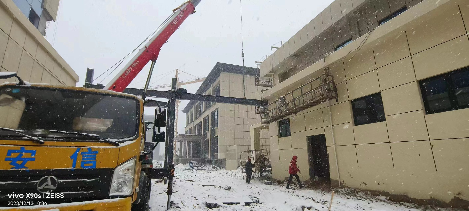 金鼎鋼構(gòu)風(fēng)雪不停一支鐵軍，衡水鋼結(jié)構(gòu)廠家