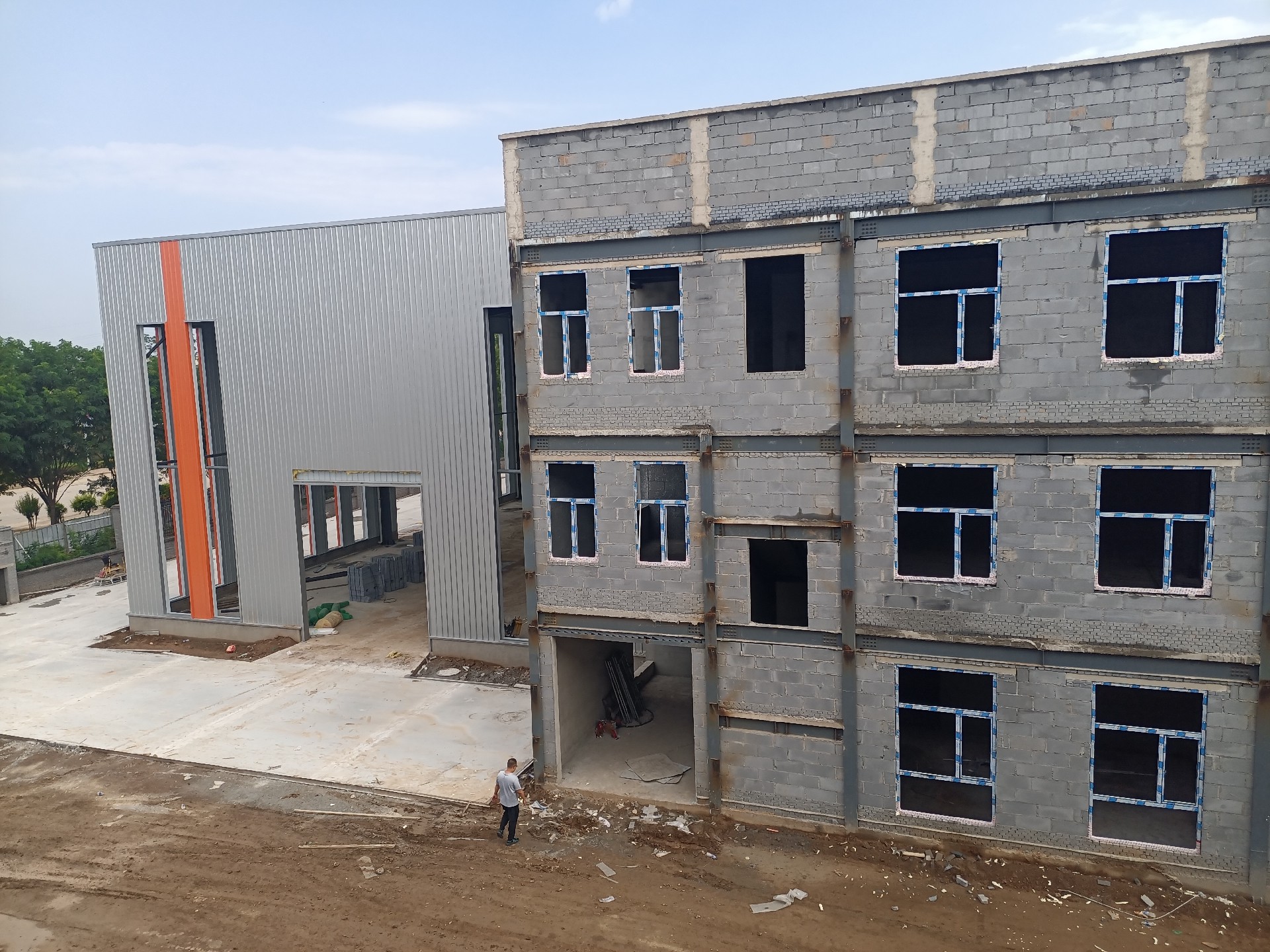 衡水鋼結(jié)構(gòu)廠家金鼎鋼構(gòu)，廠房鋼結(jié)構(gòu)**廠家，饒陽宇潤